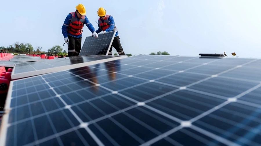Veilingplatform ziet aantal faillissementen van zonnepaneelbedrijven sterk toenemen