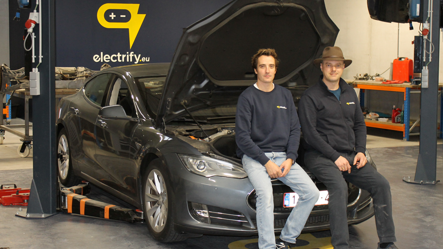 Electrify Europe établit une nouvelle norme pour la révision des véhicules électriques