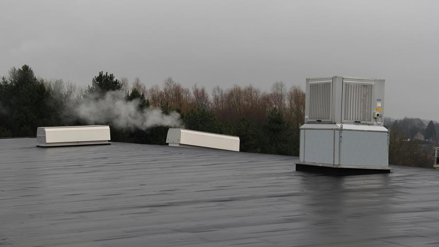 D'une pierre, trois coups: refroidir, ventiler et filtrer